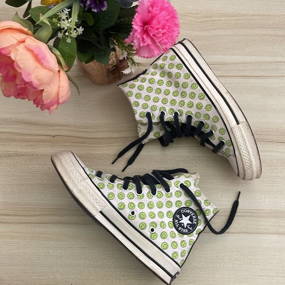 Rare Happy camper Converse smiley face egret lemongrass / size 6 - Picture 3 of 10